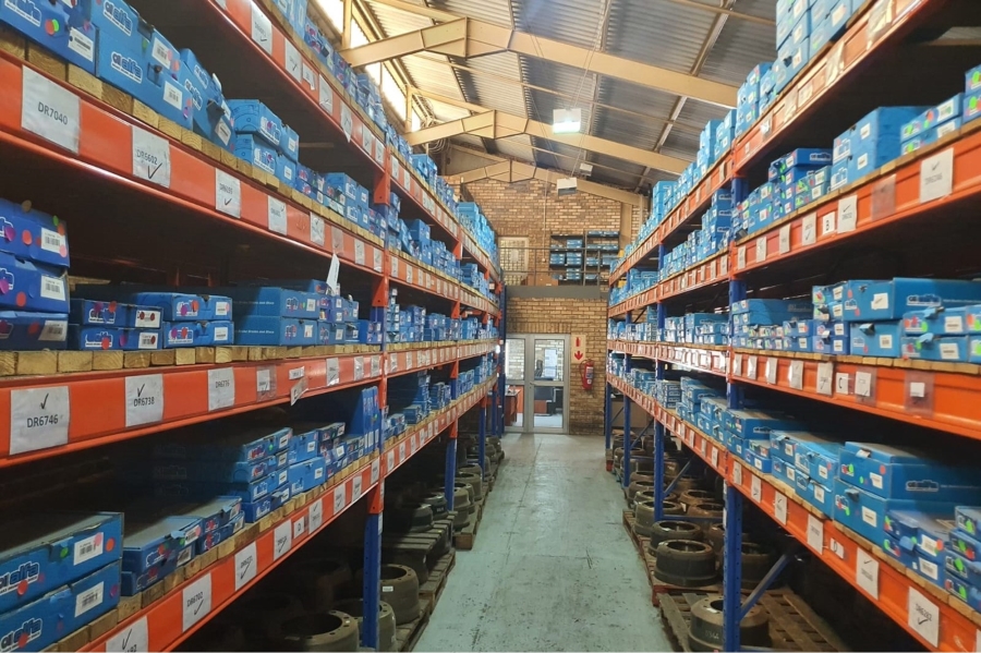 Commercial Property for Sale in Neave Industrial Eastern Cape